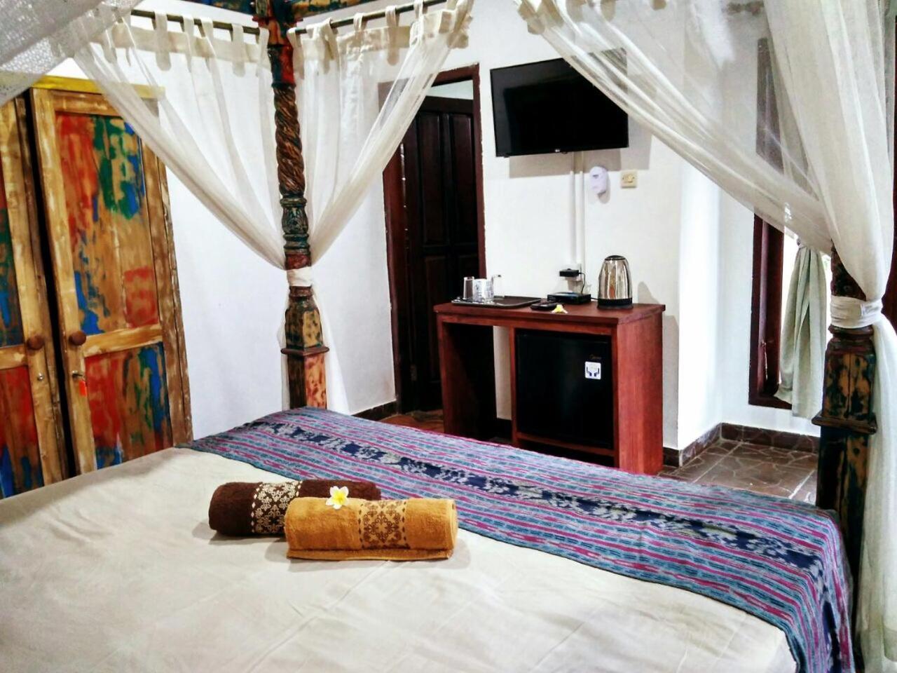Lunar Dive Resort Tulamben Εξωτερικό φωτογραφία